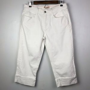 Levi’s Capri 515 White Jeans 20” inseam Size 10